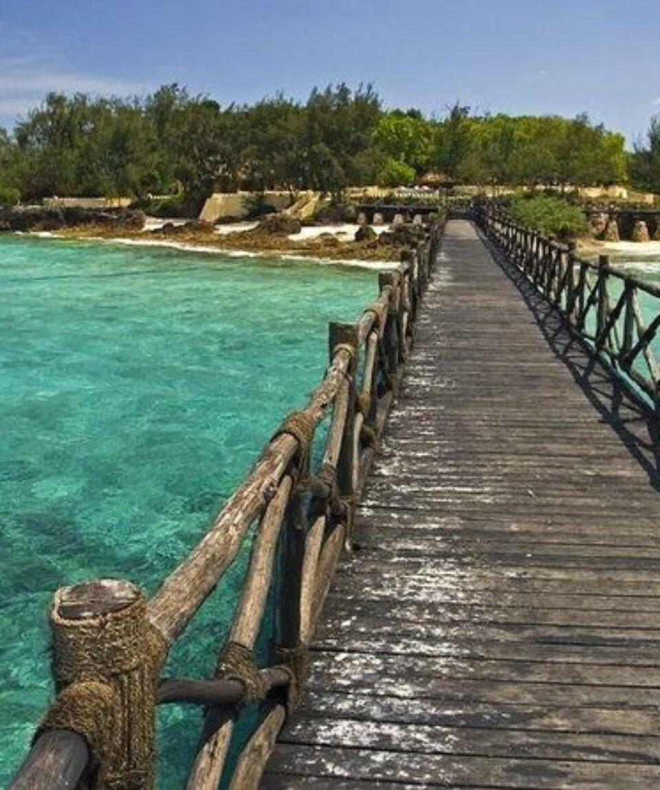 Bridge-at-Prison-Island