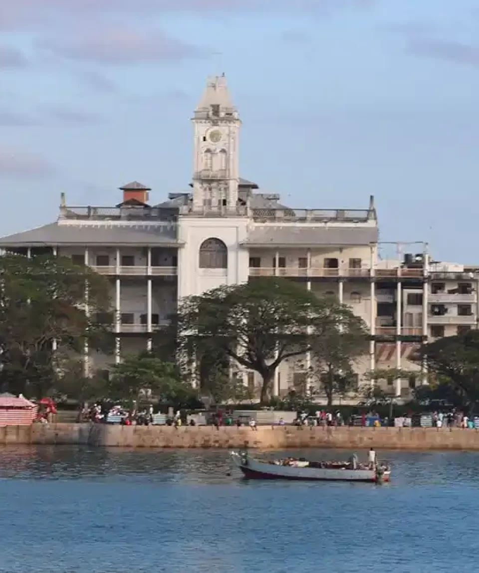 Stone-town-tour-from-waterfront